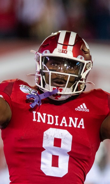 Indiana cruises to 34-3 win behind Stevie Scott's strong night